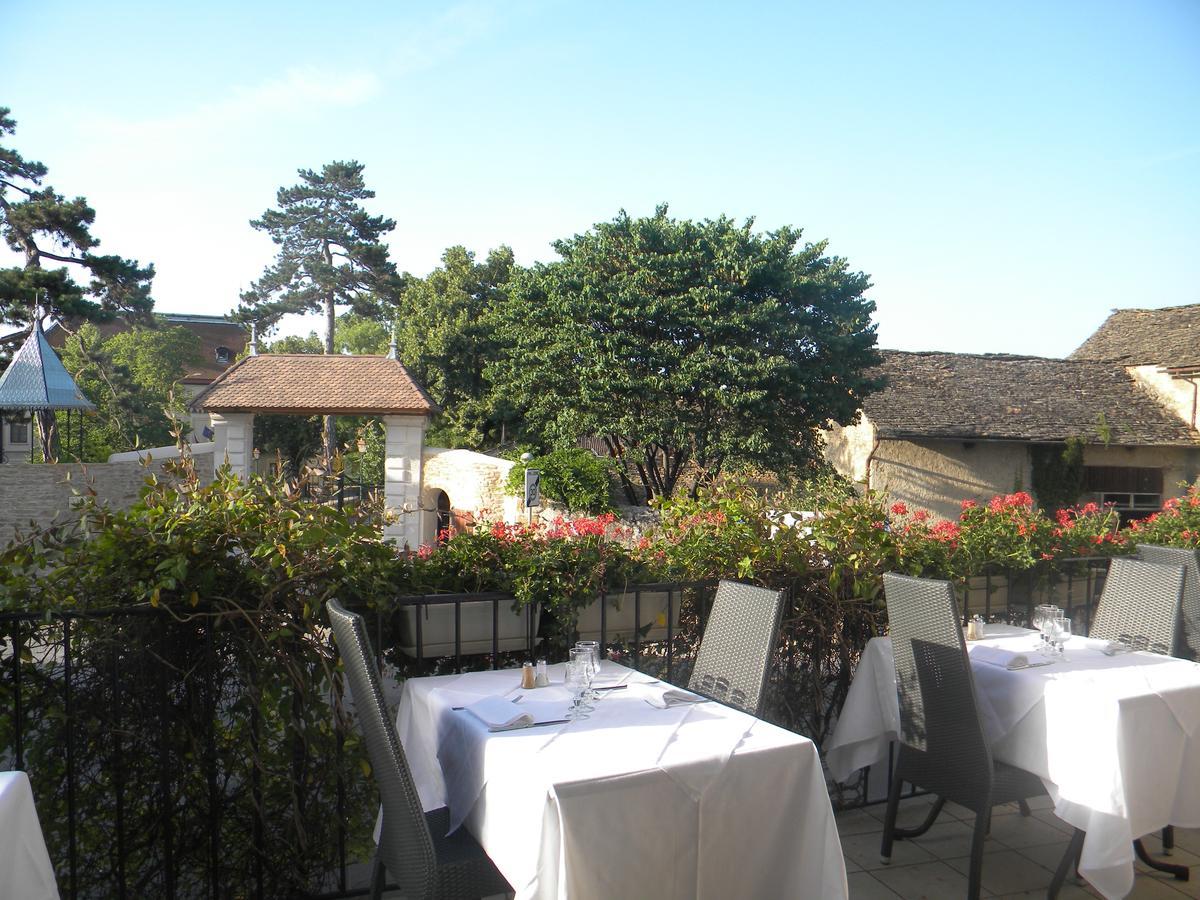 Le Val D'Amby Hotel Hieres-Sur-Amby Exterior photo